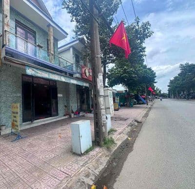 Chủ đi nước ngoài định cư, cần bán đất mặt tiền đường Phạm Văn Diêu.