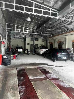 cho thuê mặt bằng + thiết bị