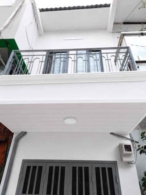 NHÀ BÁN CHÍNH CHỦ GIÁ 2,6 tỷ đường lạc long quán P5Q11