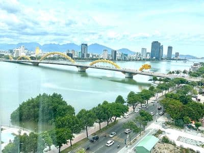 cho thuê căn hộ 3pn view sông sun ponte