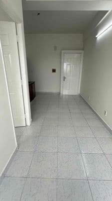 Cần bán gấp Chính chủ giá *** thị trường Block A lê thành tân tao