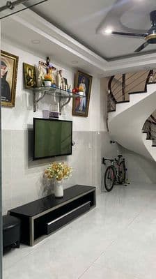 Nhà hẻm xe hơi thoại ngọc hầu 4x20m giá thuê 35tr