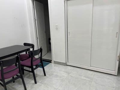 Nhà mới hẻm xe tải trần hưng đạo quận 1