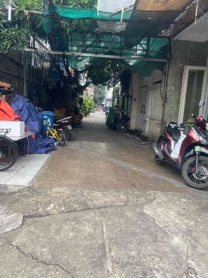 cần tiền bán lô đất ngang 4m x 28m dài , 1 sẹt đường số 14
