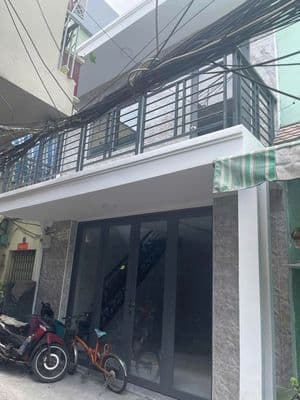 bán nhà ở gần trường học , gần chợ