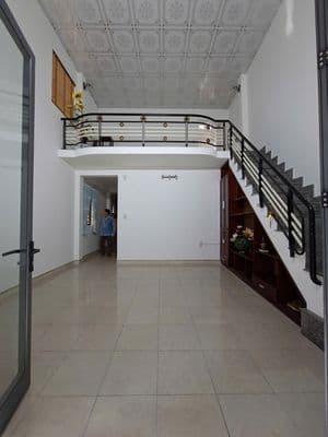Cho thuê nhà nguyên căn gác đúc 2pn: kiệt 2m5 đường điện biên phủ