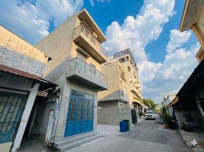 Nhà 3 tầng giá rẻ