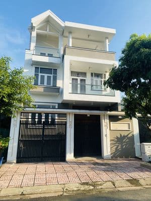 Cho thuê văn phòng hầm 3 lầu thang máy giá 75 triệu