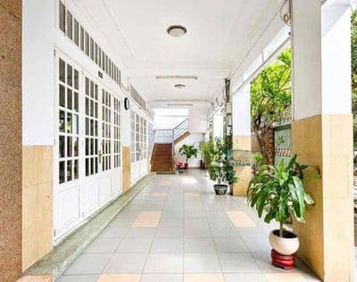 Nhà mặt phố 3tầng + sân thựơng , 15phòng . Tân Phú
