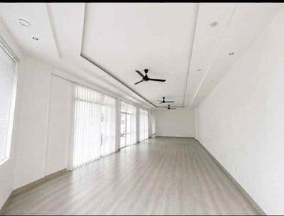 Cho thuê mặt bằng 1-2 góc đường Khúc Hạo , Sơn Trà - 20 Triệu