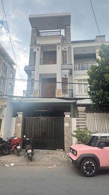 Nhà hẻm 8m thông. dt 5x20. nguyễn văn khối p11