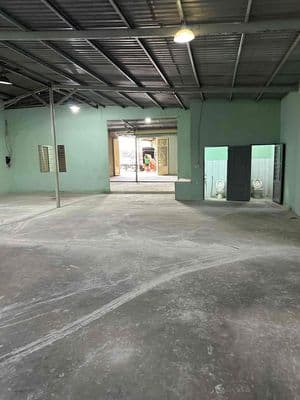 cho thuê kho xưởng tân tạo , bình tân 13 * 27 = 350m2 mặt tiền đường