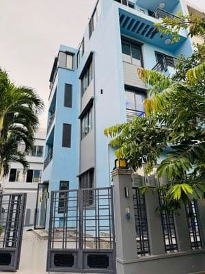 Chính chủ bán căn nhà phố góc đối diện chung cư TERRA ROSA giá rẻ.