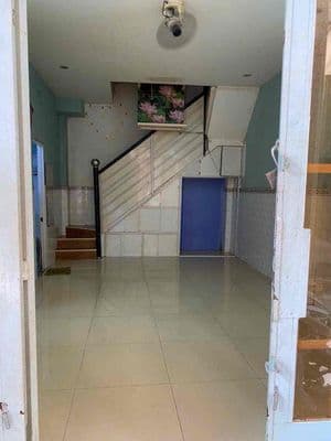 Cho thuê nhà 3 tháng 2 Q11 giá 9tr 5 x 7 trệt, lầu hẻm 3m sát mặt tiền