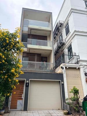 Cho thuê nhà 3 lầu 6pn ngay bệnh viện lê văn thịnh giá 28tr