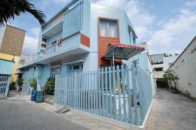 Nhà góc 2 mặt đường - 6.6m x 10m - trệt lầu - 4.6tỷ