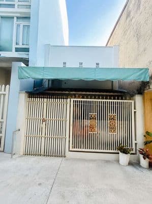 Chỉ 4,35 tỷ nhà 2 tầng -4x11- hẻm ô tô cạnh lê cơ - an lạc