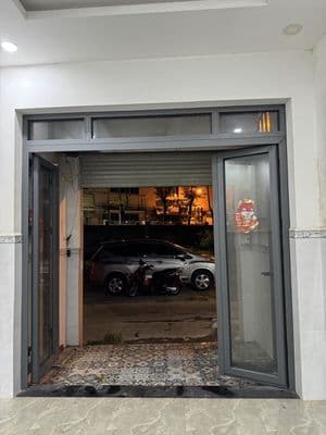Chính chủ cho thuê nhà 56m2, 2 phòng ngủ, đường oto, giá chỉ 6.2tr