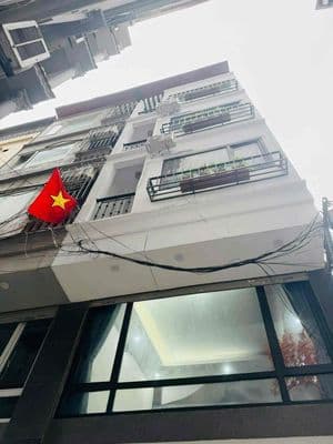 Việt Hưng .50m2.4pn 12.5tr