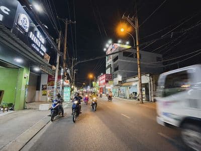 Bán 611m2 thổ cư mặt tiền đường phan văn đối - hcm