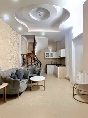 Nhà ngõ 255 lĩnh Nam