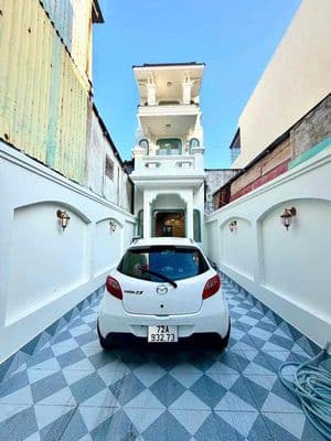 bán nhà 180 NGUYỄN AN NINH DT 104m2 giá 9ty3 lh ***
