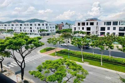 Đất mặt tiền phú lộc 22 | đối lưng shophouse nguyễn sinh sắc