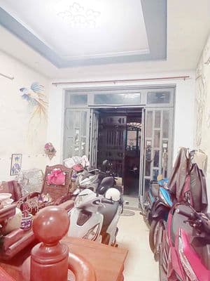 10triệu chôt nhà đẹp hẻm 5m lê văn quới, bình tân