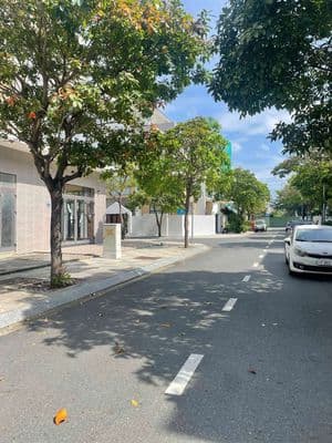 Nhà trung tâm bà rịa, 5x18.5m, cách cđ dầu khí 200m