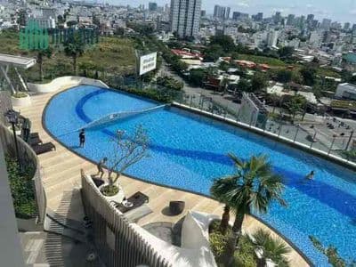 căn hộ duplex, phòng ngủ riêng biệt, đầy đủ nội thất.