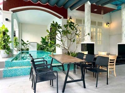 Cho thuê biệt thự hồ bơi - đường đỗ huy uyển - 7 phòng - 7wc