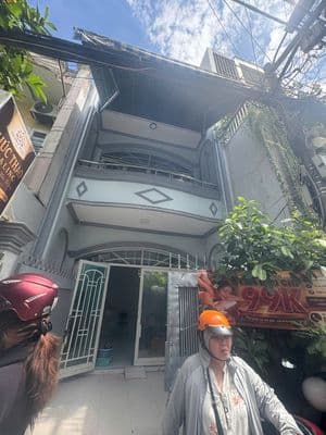 Cho thuê nhà ở nguyễn quý yêm