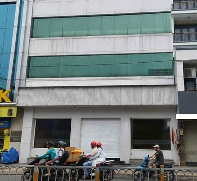 Nhà cho thuê mặt tiền đường trường chinh 12,5x25m 3l có thang máy