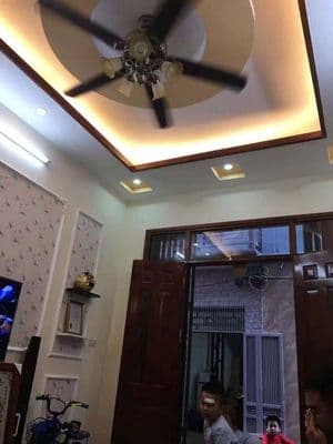 Cần Bán nhà Lĩnh Nam