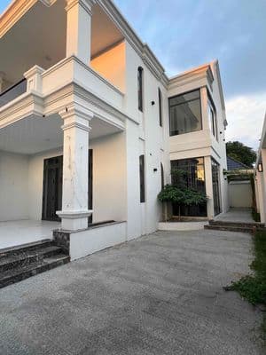 Biệt thự - cho thuê dài hạn - giá chỉ 18tr - Gần UBND Nhà bè