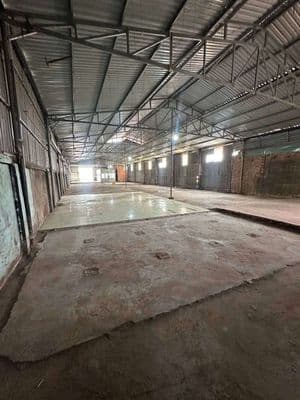 xưởng 700m giá 35 triệu Trung Mỹ Tây Q12 TP HCM