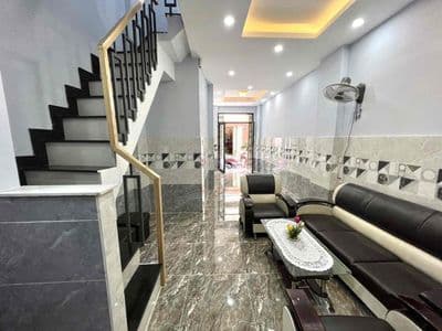 Cho thuê nhà nguyên căn xây mới 100% quận 3
