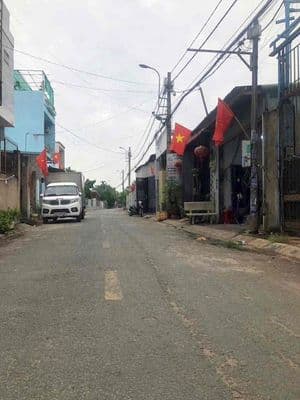 Dãy trọ có 14 phòng tổng diện tích 7,8x25 mặt tiền đường Đông Thạnh 1