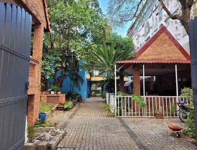 cho thuê biệt thự 1000m2 1 trệt 1L QL13 Hiệp Bình Chánh Thủ Đức 35tr