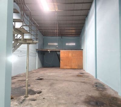 Cho thuê kho,xưởng 8x28m giá 18tr/t, đ lê trọng tấn