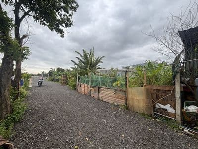 Lô đất 2 sẹc Hồ Văn Tắng, diện tích 142,5m2 full thổ, xã Tân Phú Trung