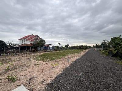Lô đất 2 sẹc Hồ Văn Tắng, diện tích 92m2 full thổ ,xã Tân Phú Trung.