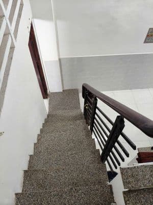 Cho Thuê 3.5x13 đúc 2lầu Khu Bàu Cát p12 Tân Bình