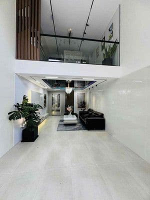 FULL nội thất mới keng xe oto vào trong nhà (gần chợ)
