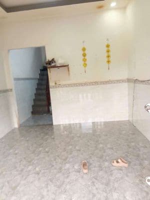 Nhà 1 lầu 2 phòng gần đường Thới Tam Thôn 10,đường thông 5m