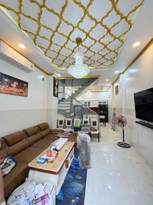 Nhà full nội thất - đình nghi xuân gần ngã tư bốn xã giáp tân phú