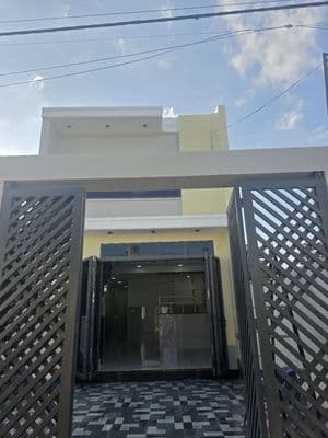chủ ngộp cần bán gấp căn nhà gác lửng mới xây