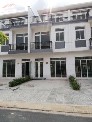 Bán Nhà Phố Căn Góc Phúc An City