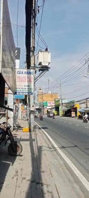 Nhà mặt tiền 130m quốc lộ 50 giá 15triệu