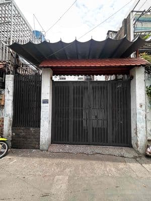 Nhà MT hẻm thông 275 Quang Trung, P.10, 3 PN, 3 WC